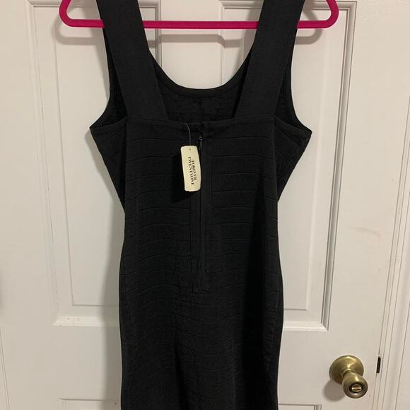 Forever 21 Black Mini Dress with and silver embellishments size large NWT - Picture 5 of 7